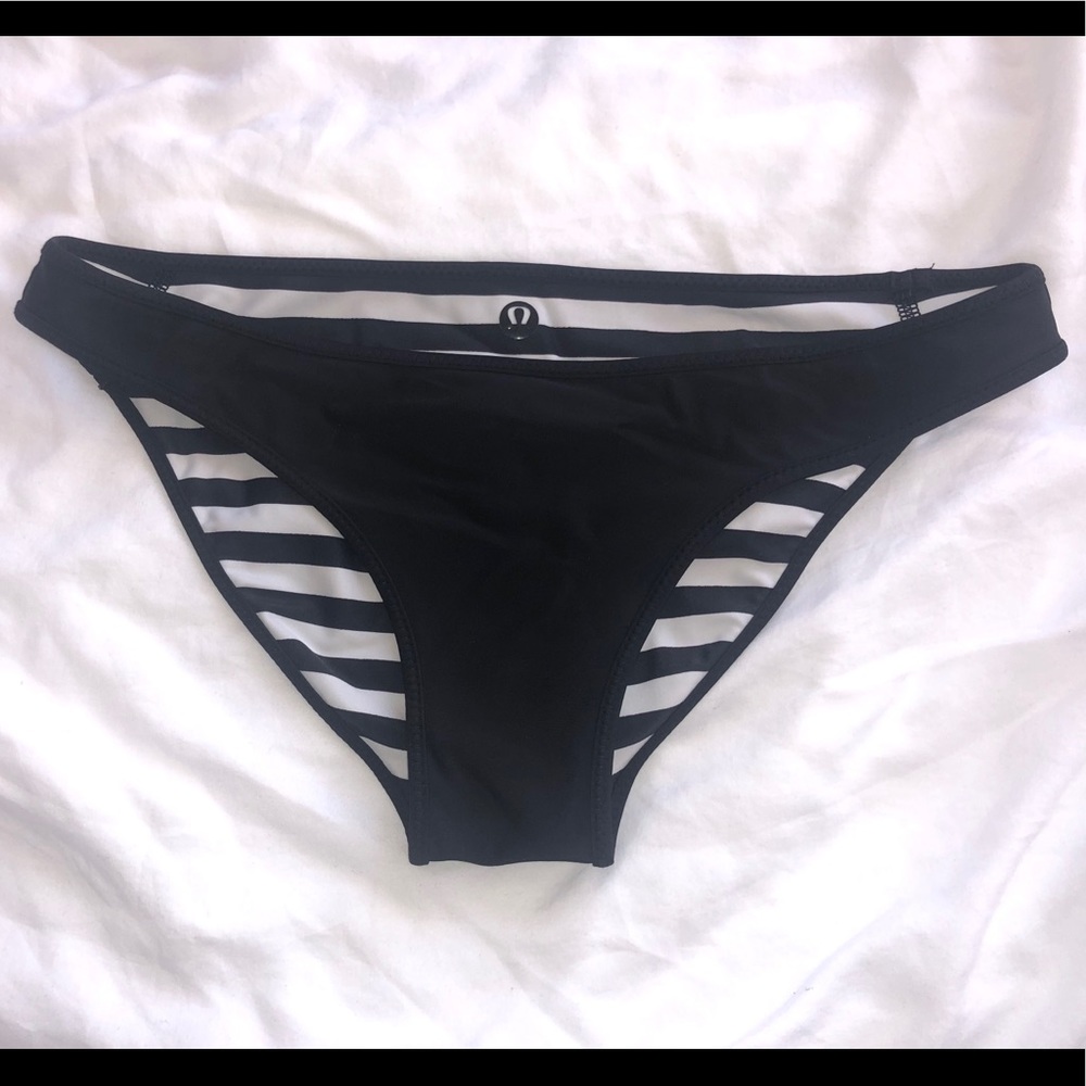 Lululemon Swimsuit Bottoms